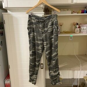 Dex Camo Print Pants